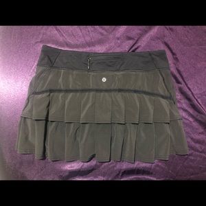 Lululemon Black Pacesetter Size 10 Skort